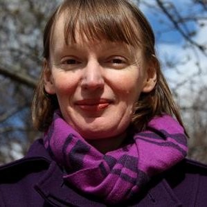 Lorna Walls headshot